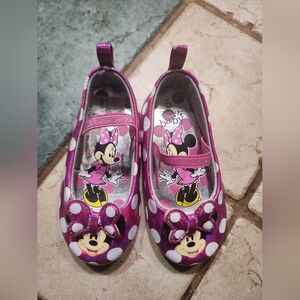 Disney Pink and White Dress Shoes with Minnie Mouse Design